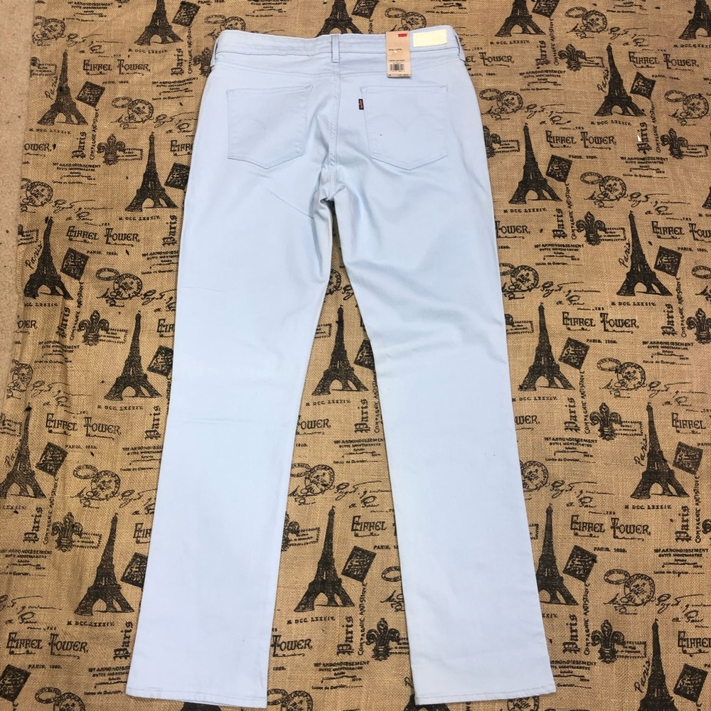 Levis NWT! Demi Curve Classic Rise Straight Leg Soft Blue Pant Size 12/31 - Picture 7 of 12